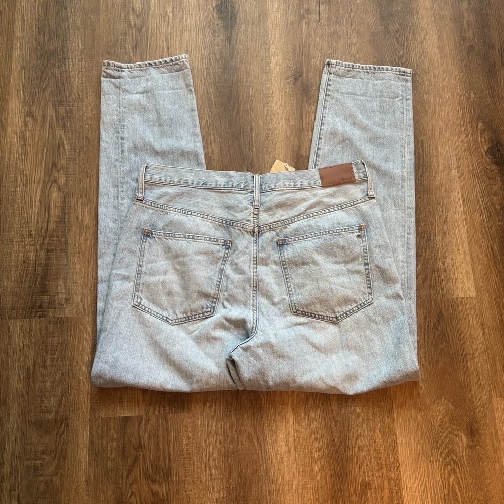 Madewell Light Blue Straight Leg Jeans - Picture 3 of 5